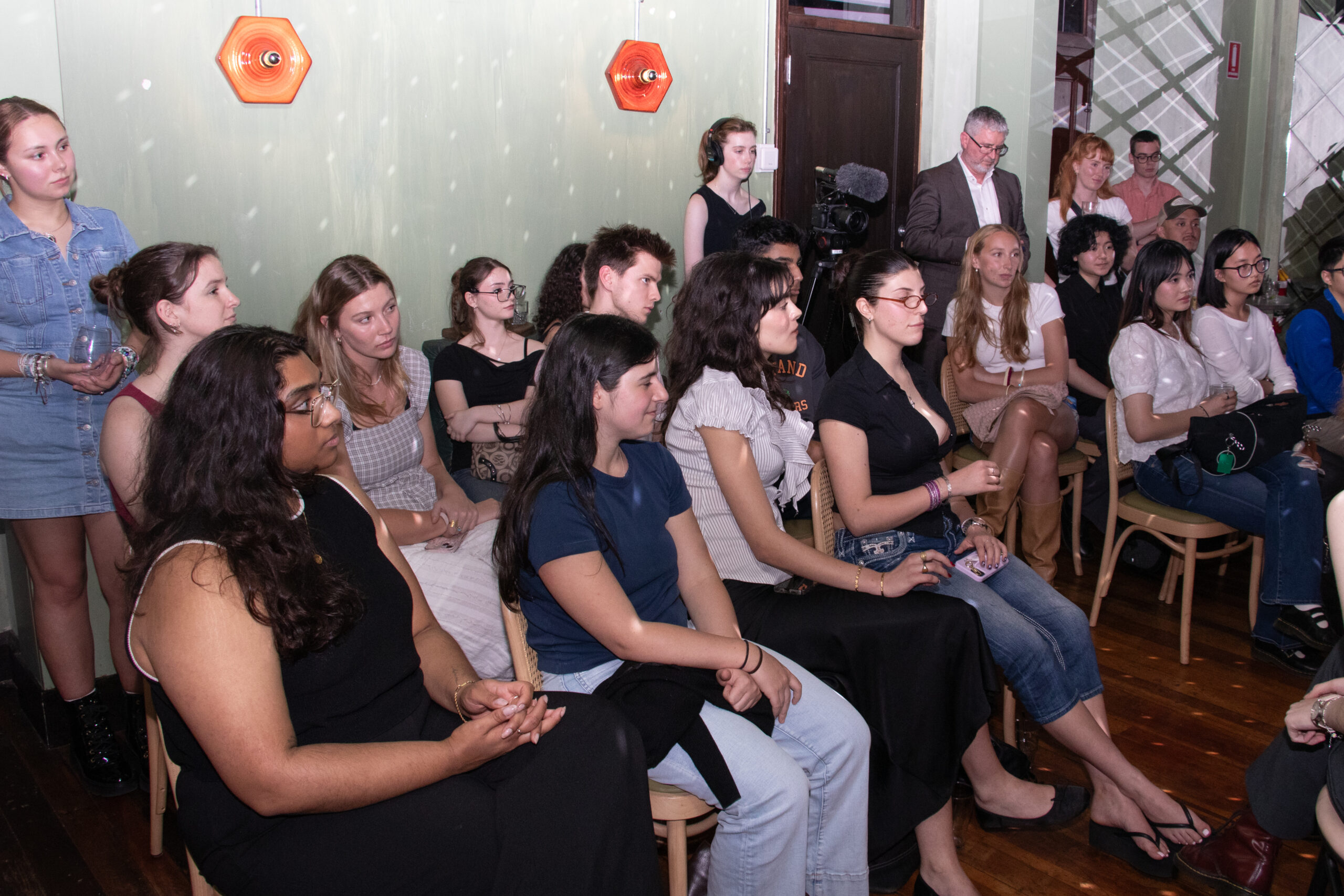 Journos in the Pub Crowd